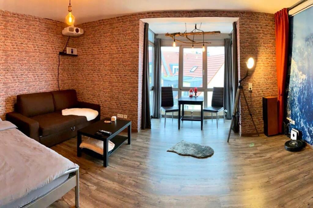 Home Cinema, Parking Space Вюрцбург Екстер'єр фото