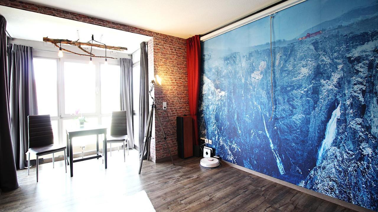 Home Cinema, Parking Space Вюрцбург Екстер'єр фото